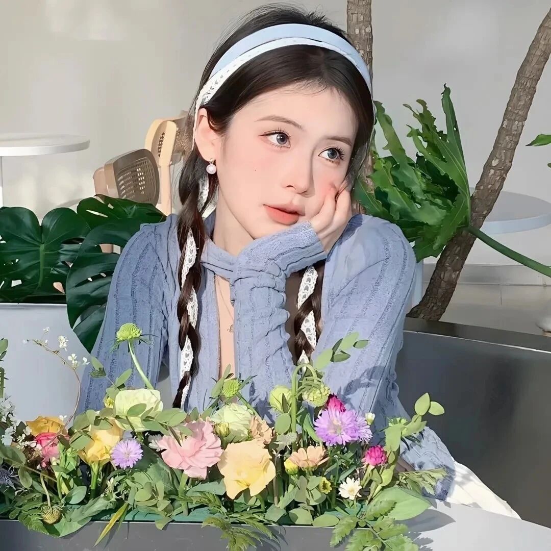 鲜花温柔女生头像