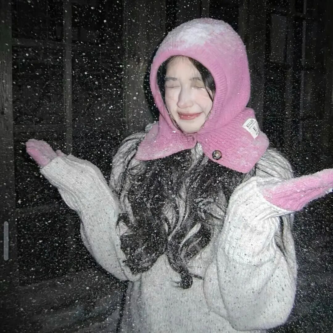 冬天甜妹女生头像
