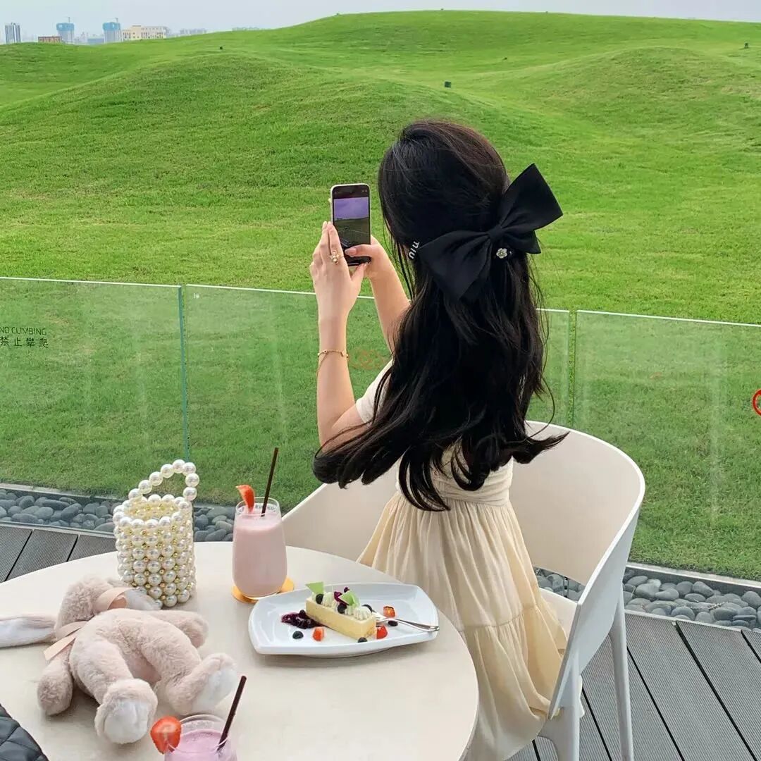 小清新不露脸女生头像