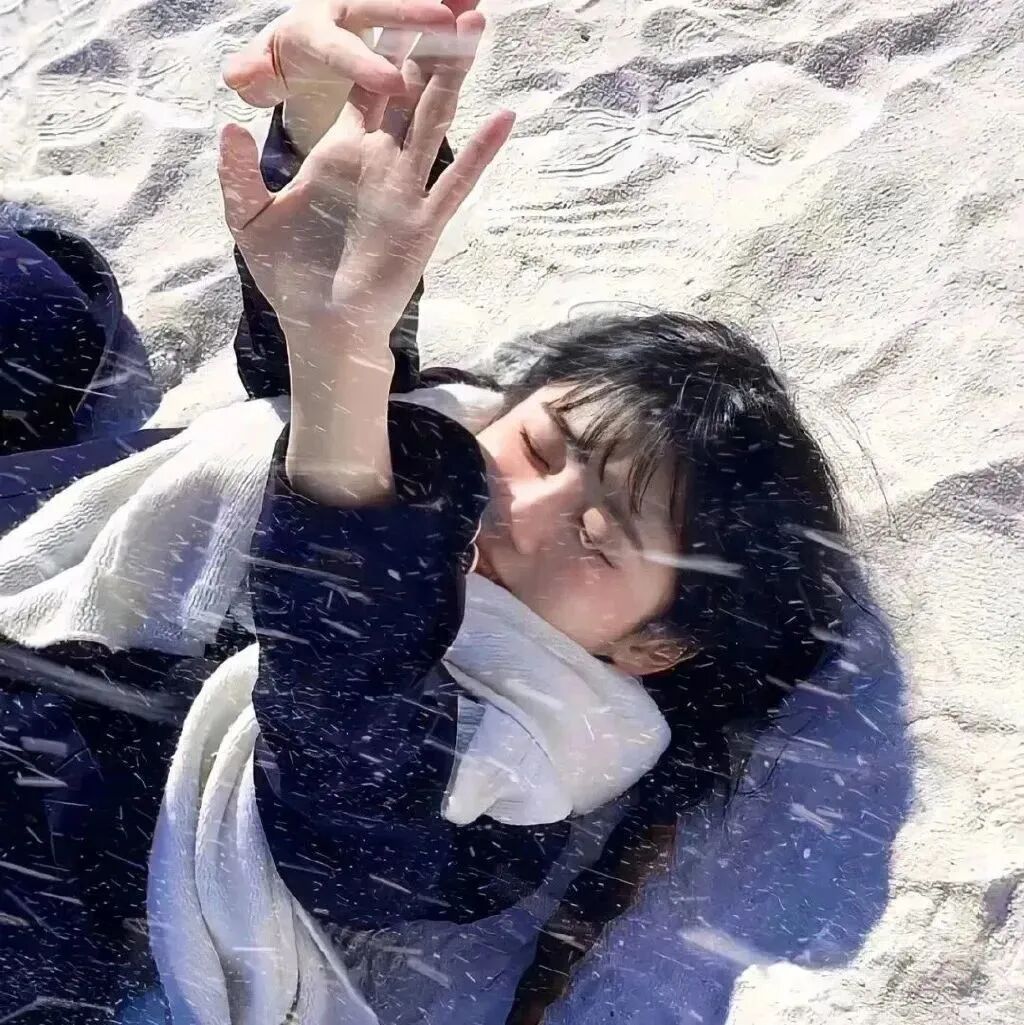 女生 女生头像 女头 氛围感 氛围感头像 冬天头像