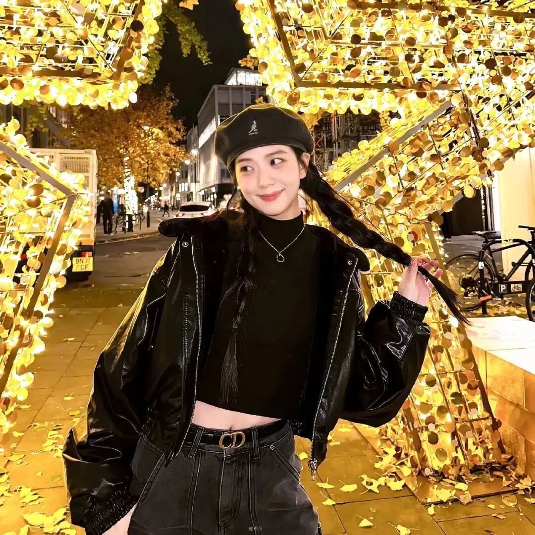 金智秀 Jisoo 金智秀头像 Jisoo头像 女生 女生头像 女头