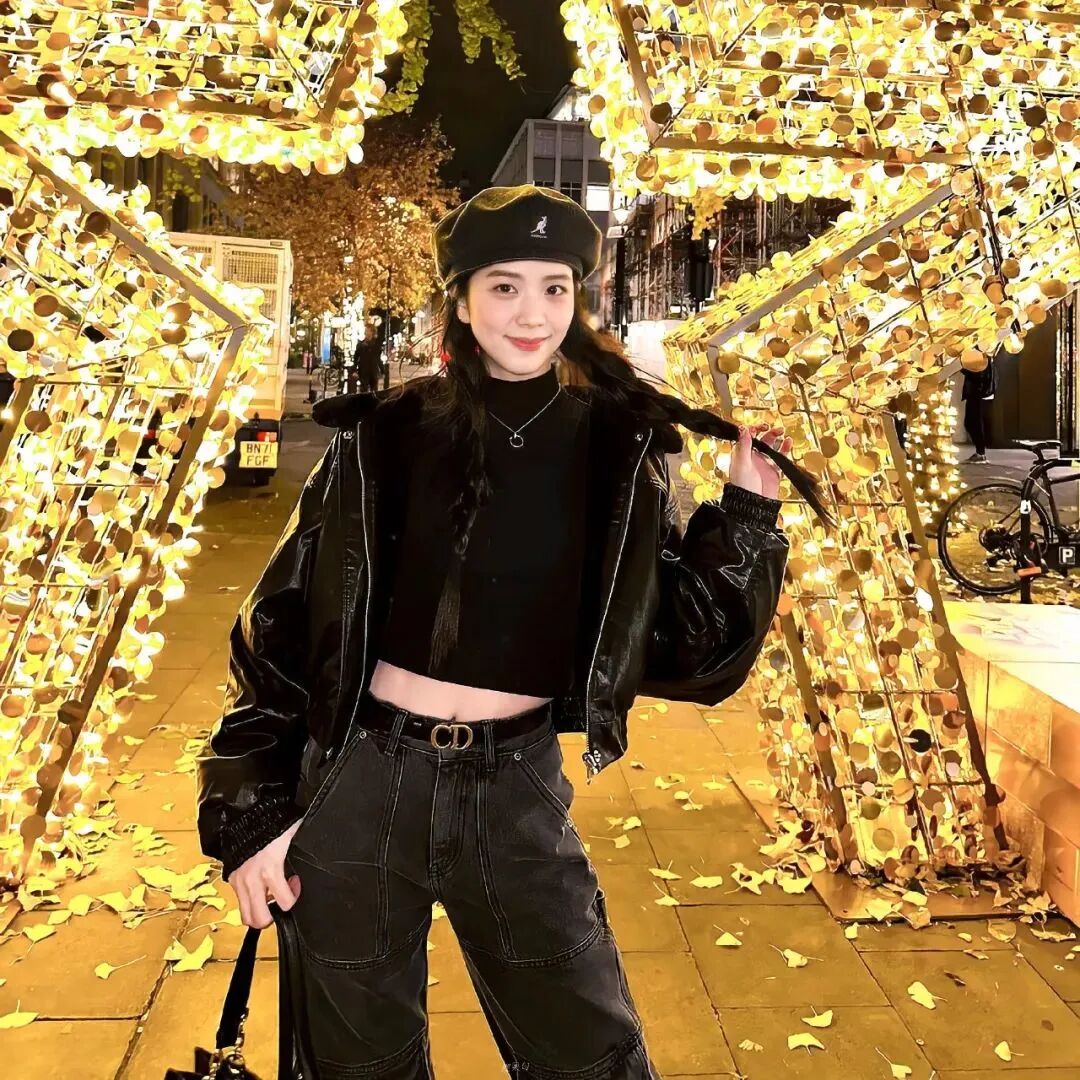 金智秀 Jisoo 金智秀头像 Jisoo头像 女生 女生头像 女头