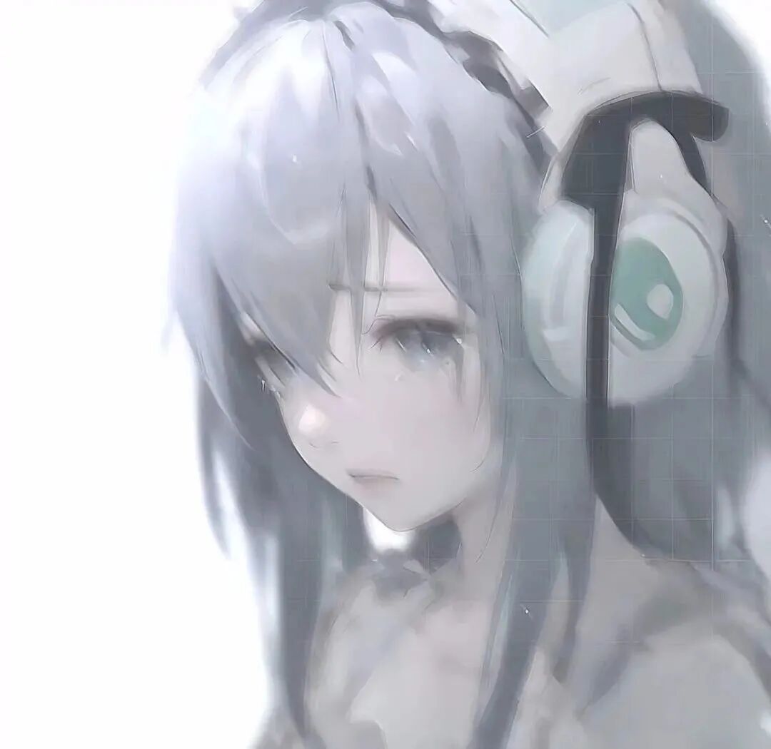 戴耳机朦胧感动漫头像女