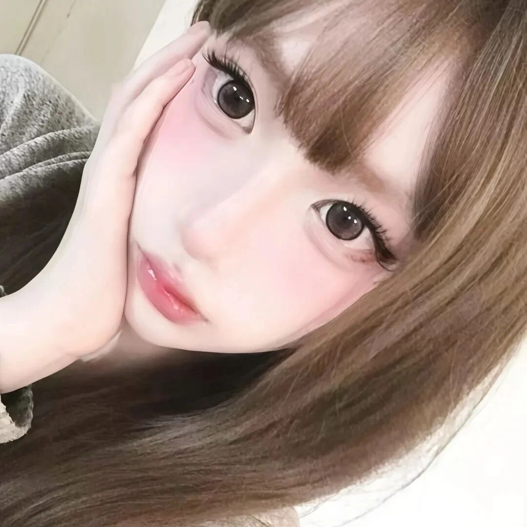 怼脸纯欲女生头像