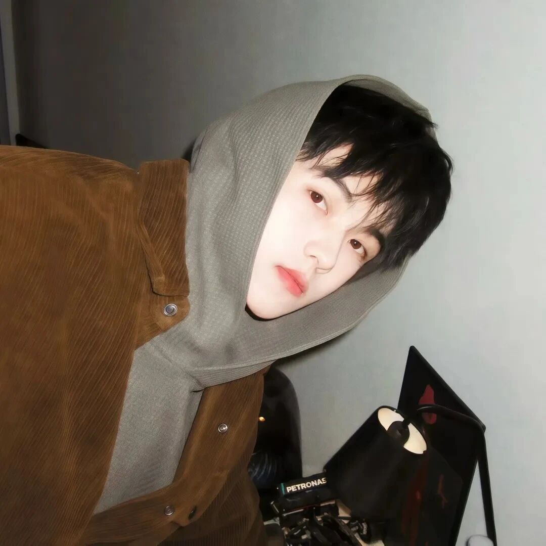 小众男生头像
