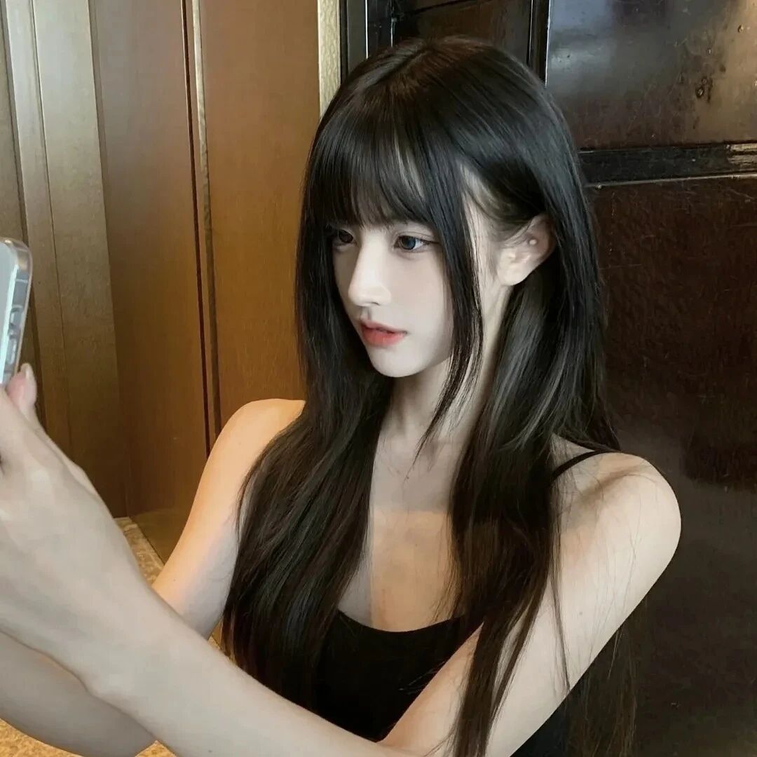 气质侧脸女生头像