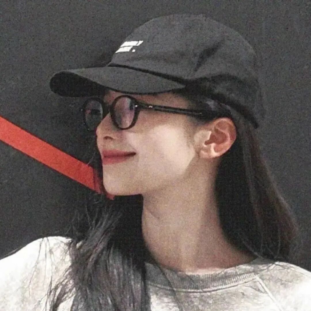 甜妹侧脸女生头像