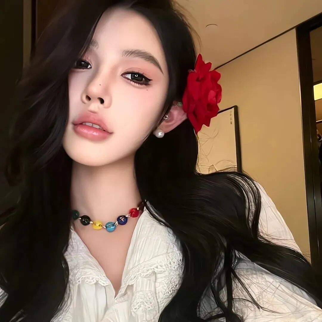 御姐女生头像