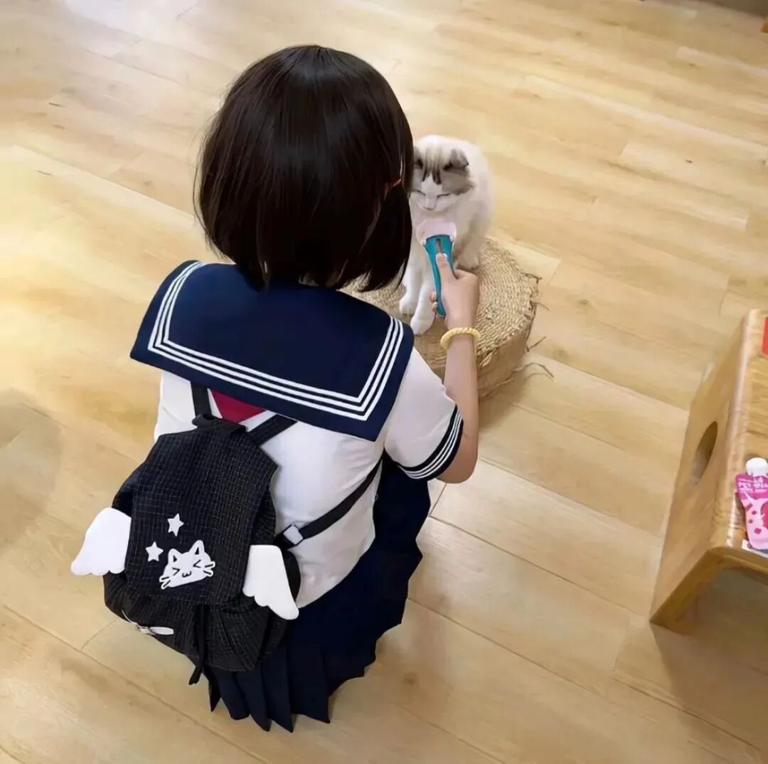 danrenlumaoyaomei撸猫学院风单人真人情侣头像