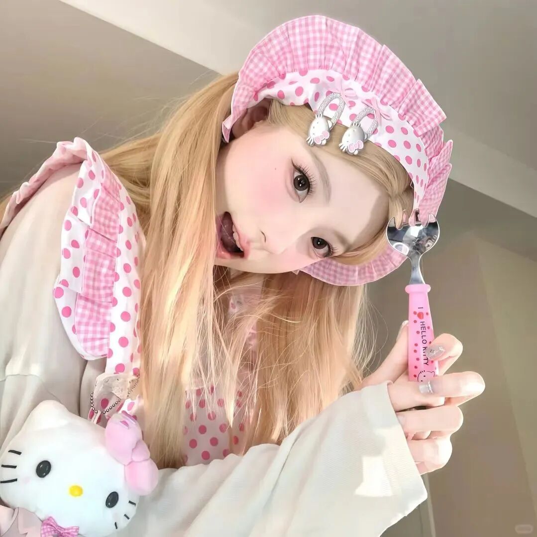 三丽鸥kt猫甜妹女生头像