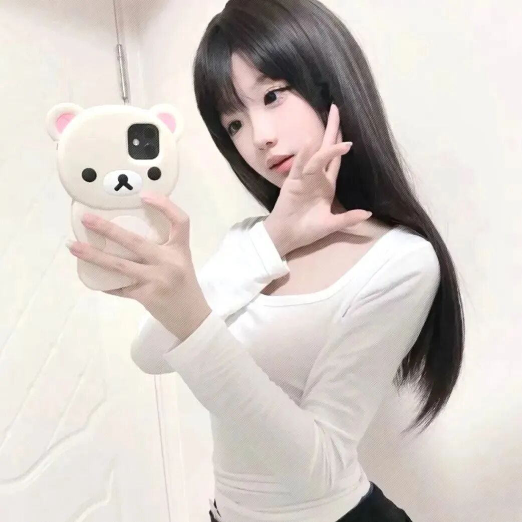 自拍手机少萝女生头像