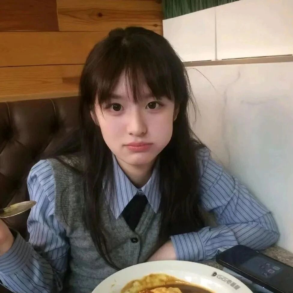 吃饭甜妹女生头像