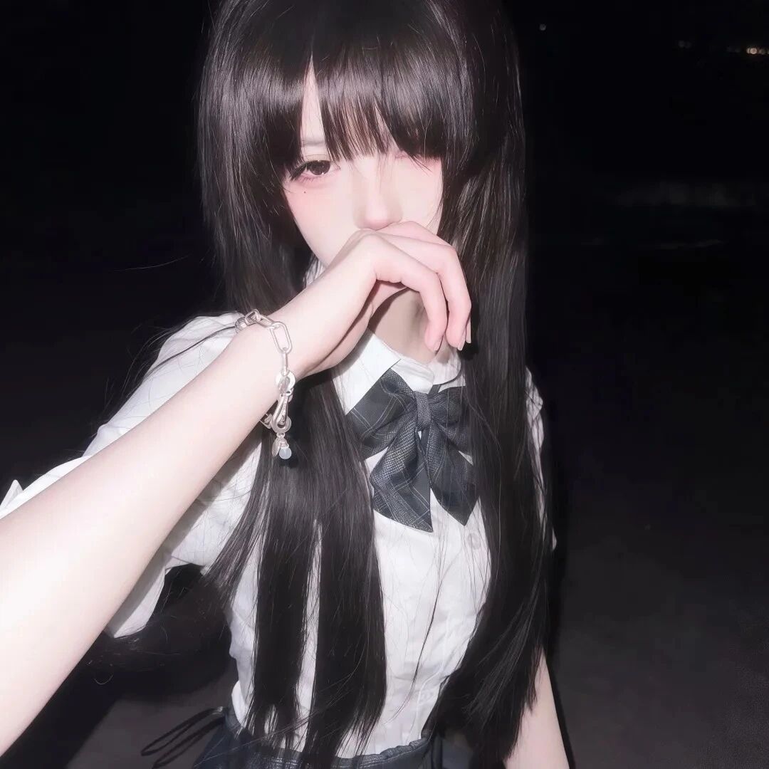 jk制服纯欲女生头像
