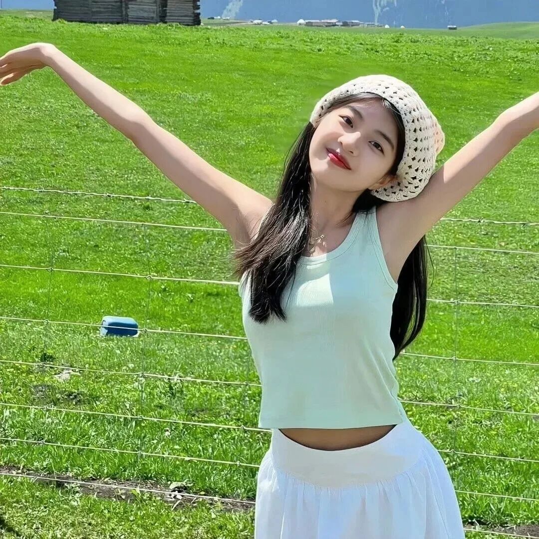 自由感女生头像