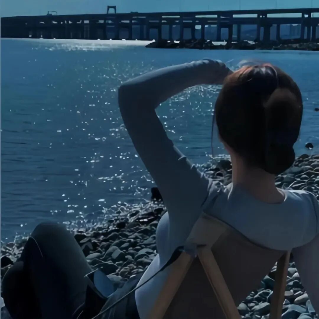 氛围感海边不露脸女生头像