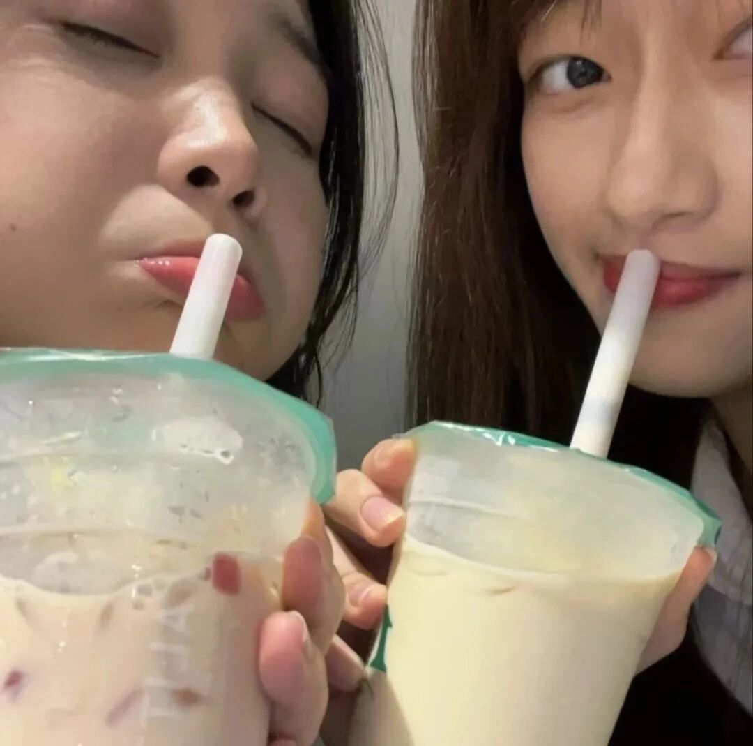 naichaweidazi奶茶二人闺蜜头像真人闺蜜头像