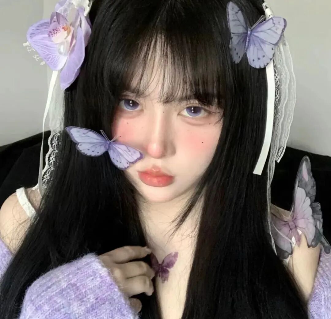 紫色系很飒女生头像