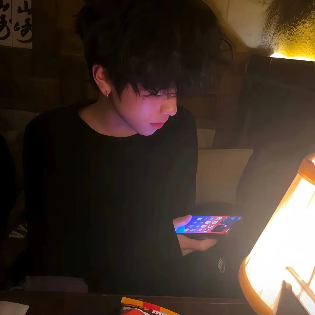 帅气男生头像