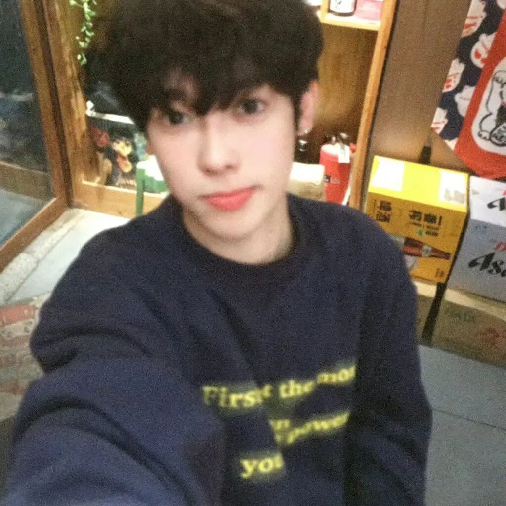 帅气男生头像