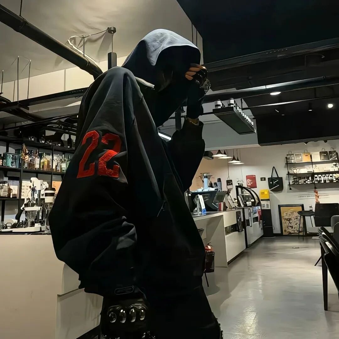 痞帅不露脸男生头像