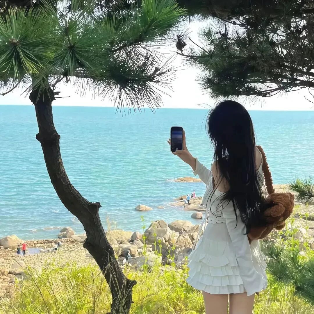 海边小清新不露脸女生头像