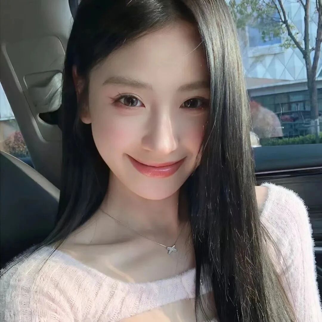爱笑温柔女生头像
