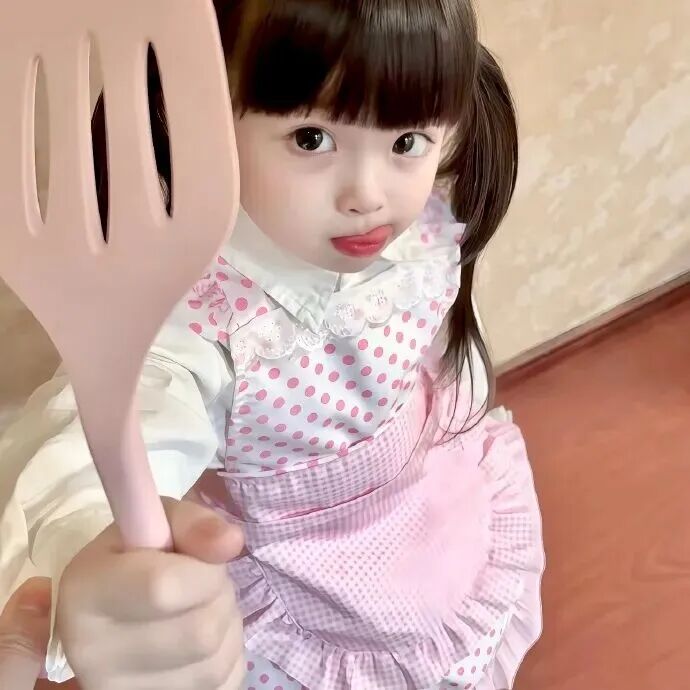 小女孩萌娃头像