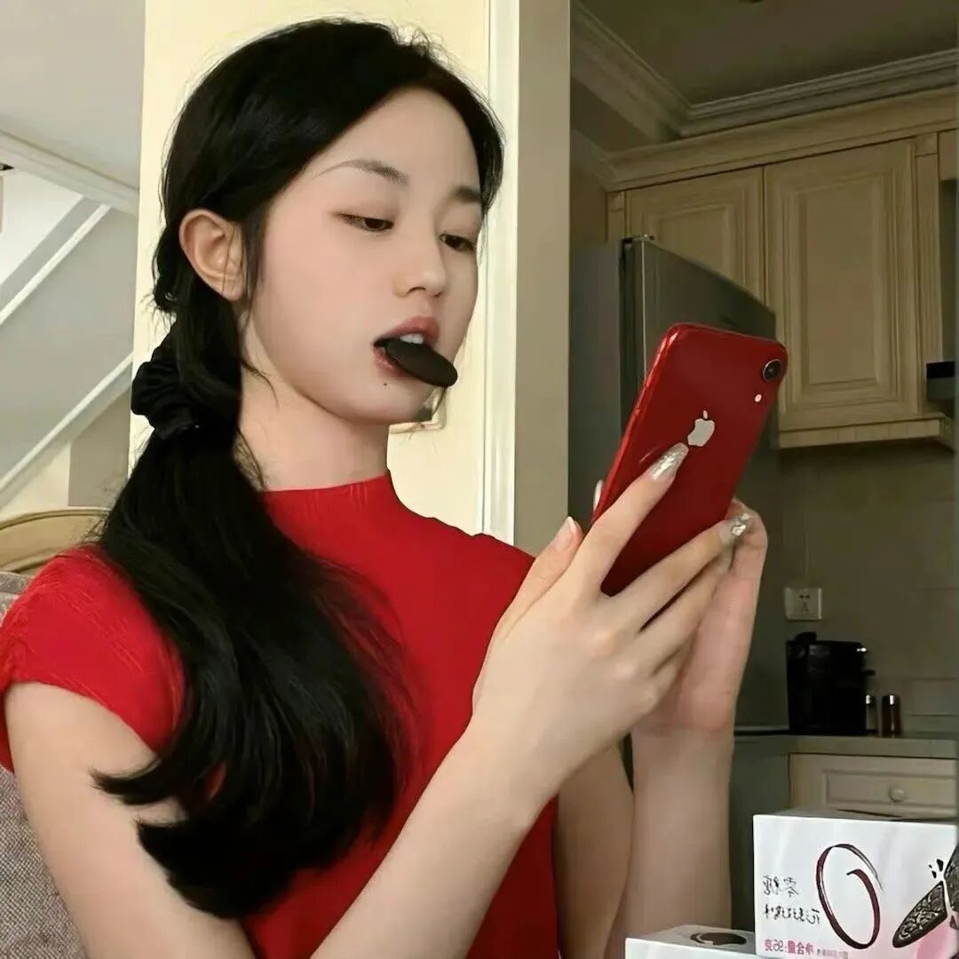新年小众女生头像