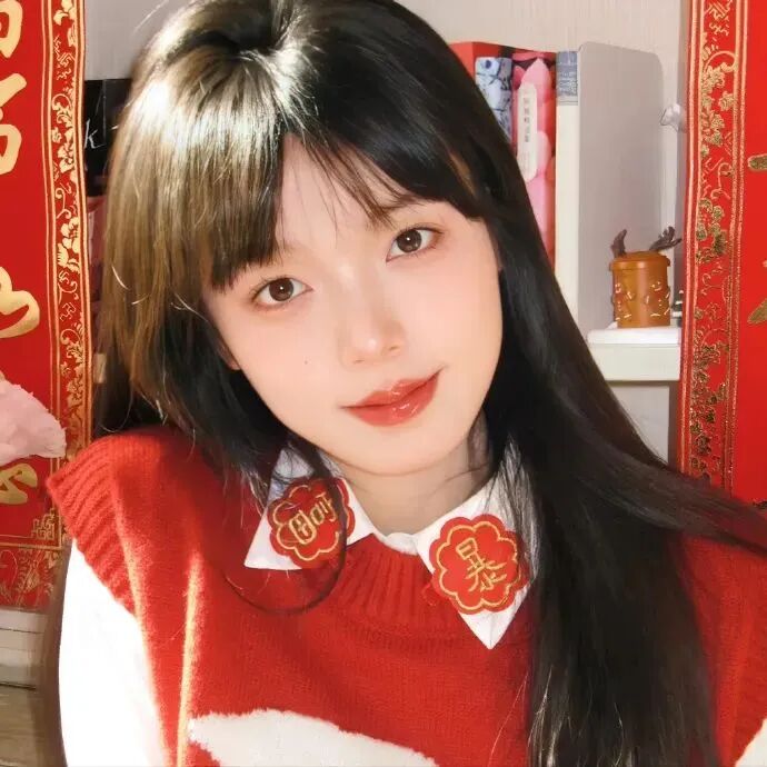 新年女生头像
