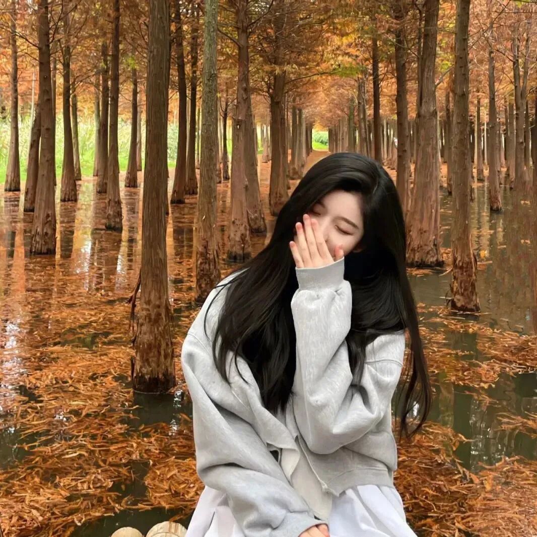 秋天氛围感女生头像