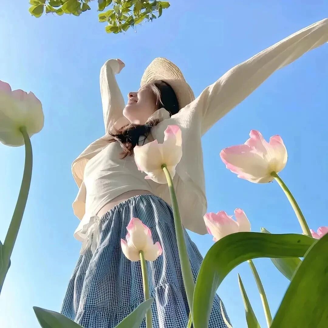 鲜花温柔女生头像
