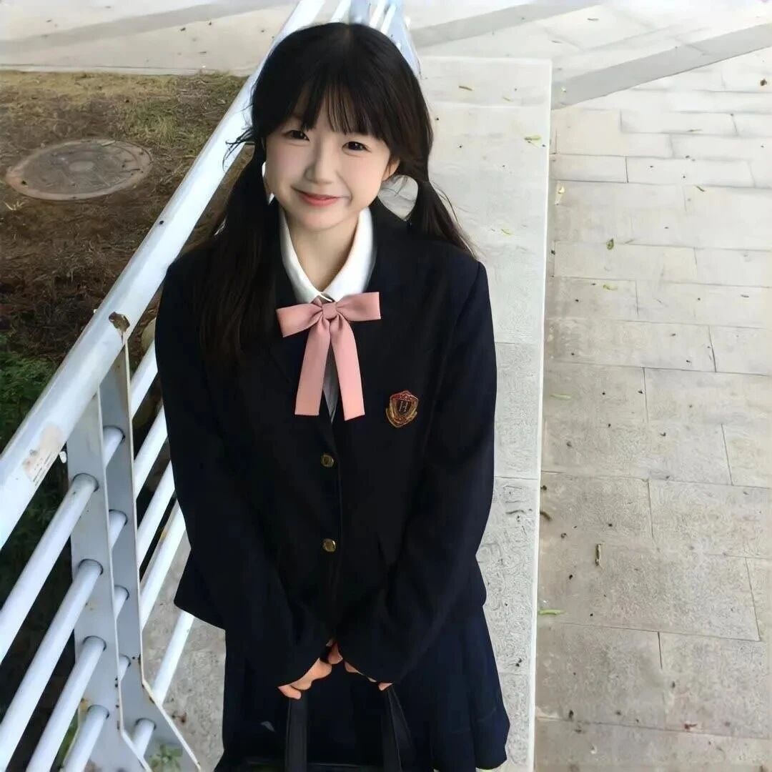 学院风甜妹女生头像