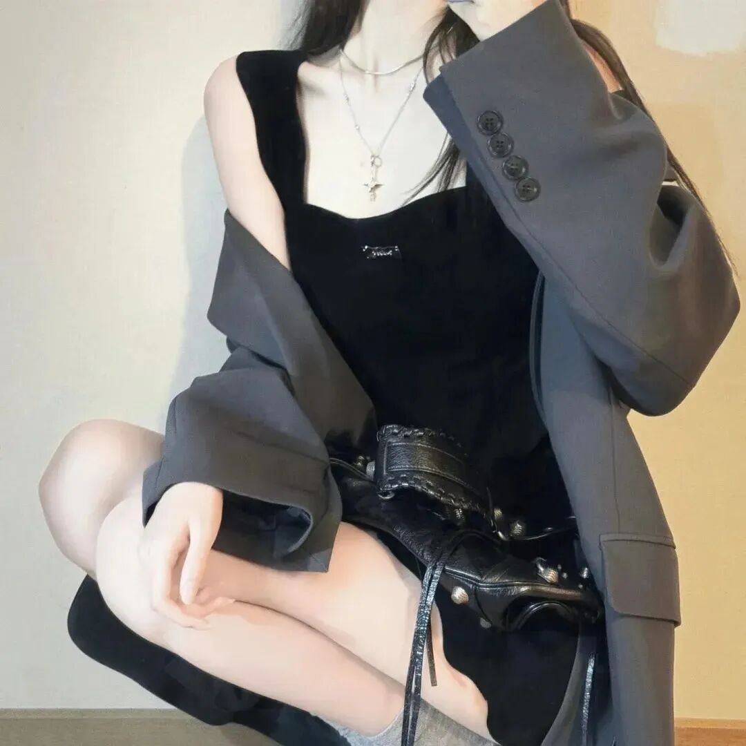 温柔不露脸女生头像