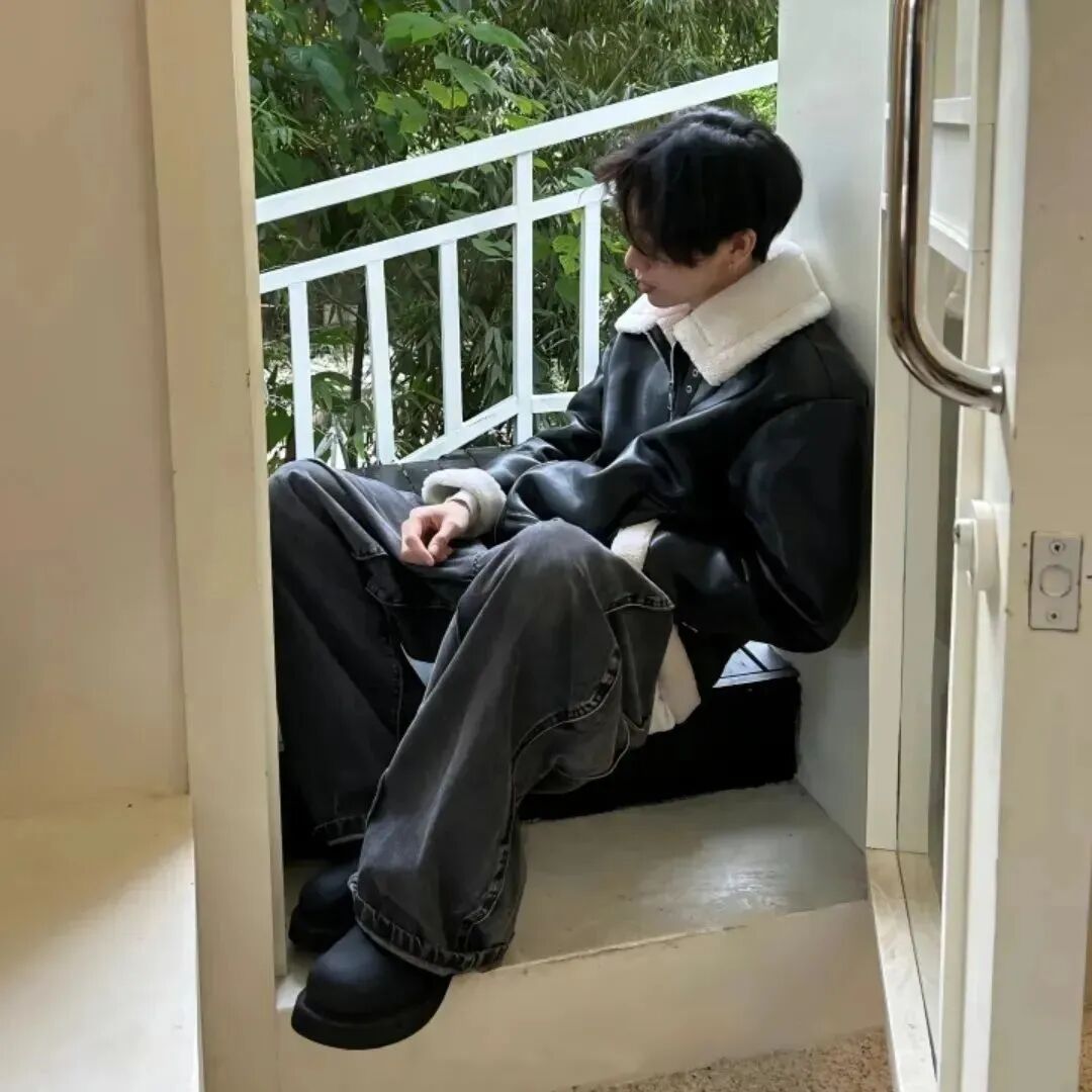 帅气侧脸男生头像