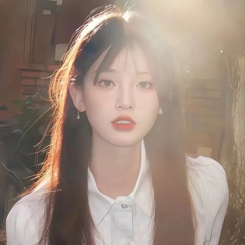 光感温柔女生头像