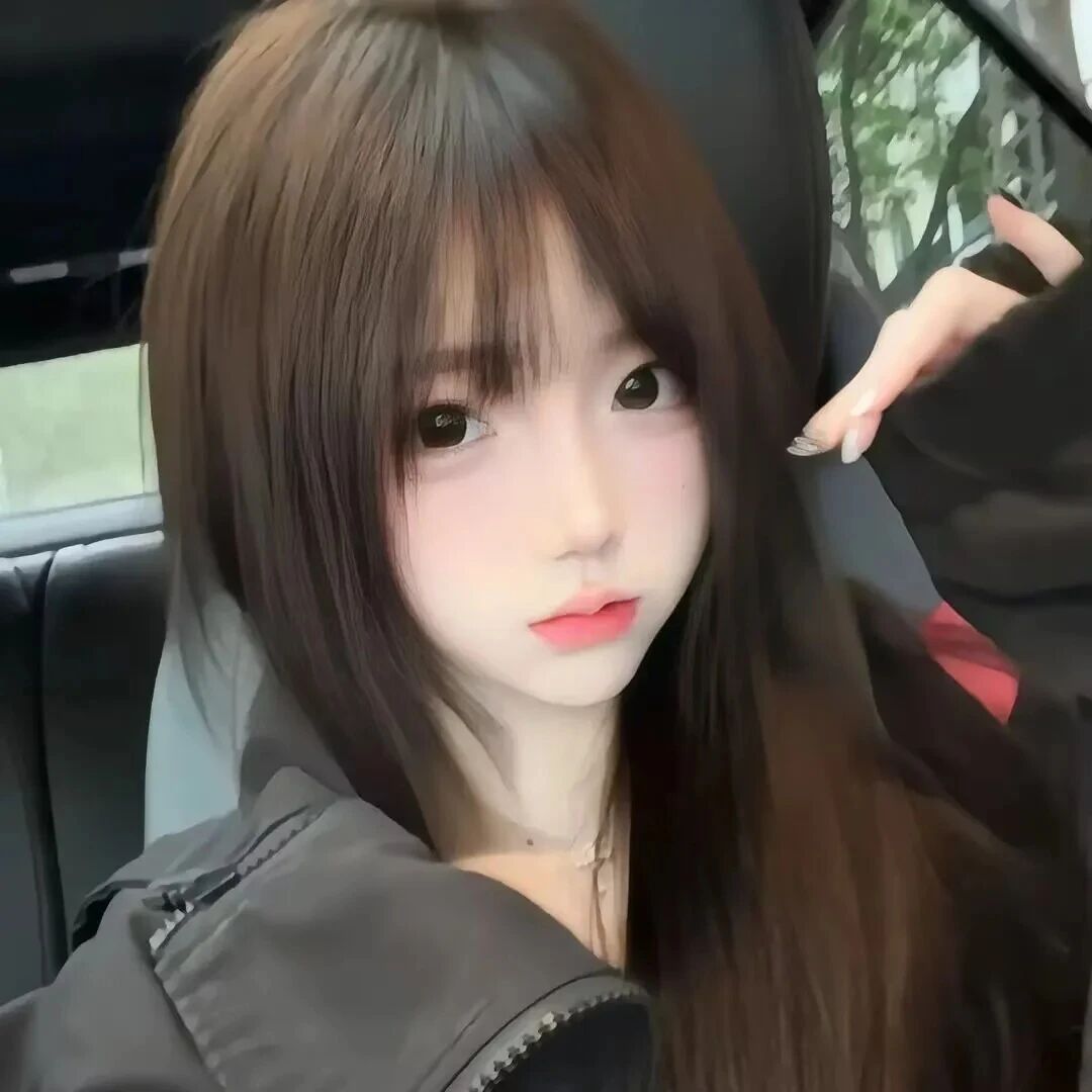车内少萝女生头像