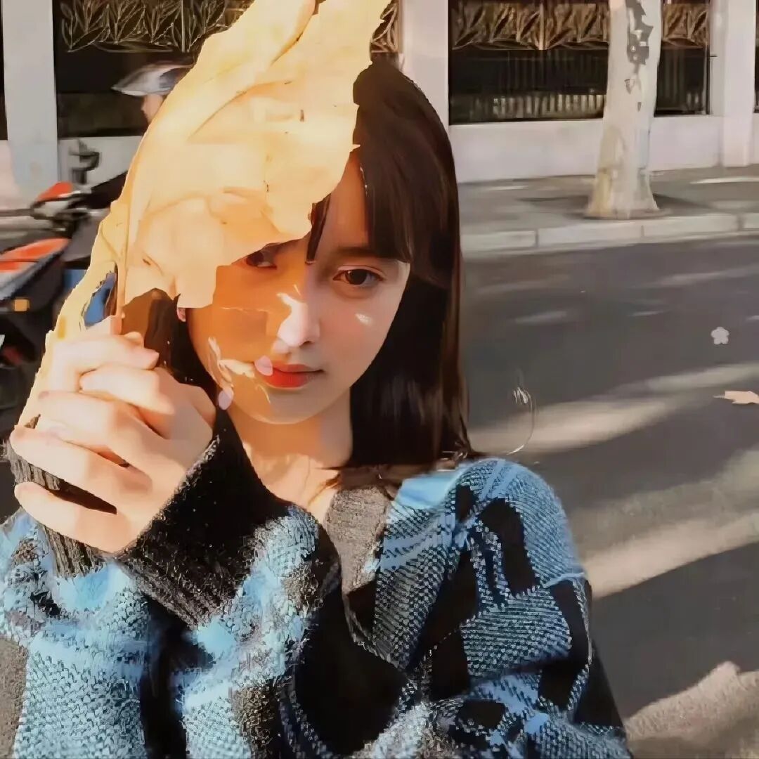 秋天甜妹女生头像