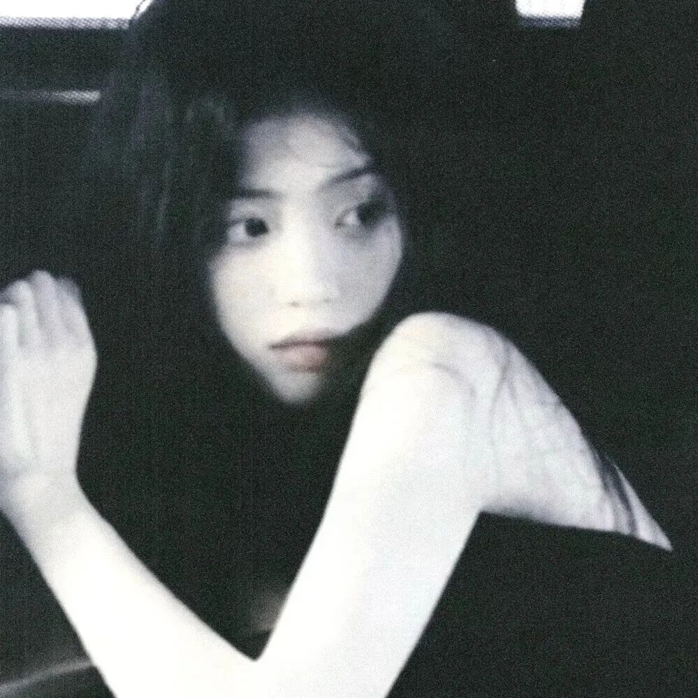 氛围感意境女生头像