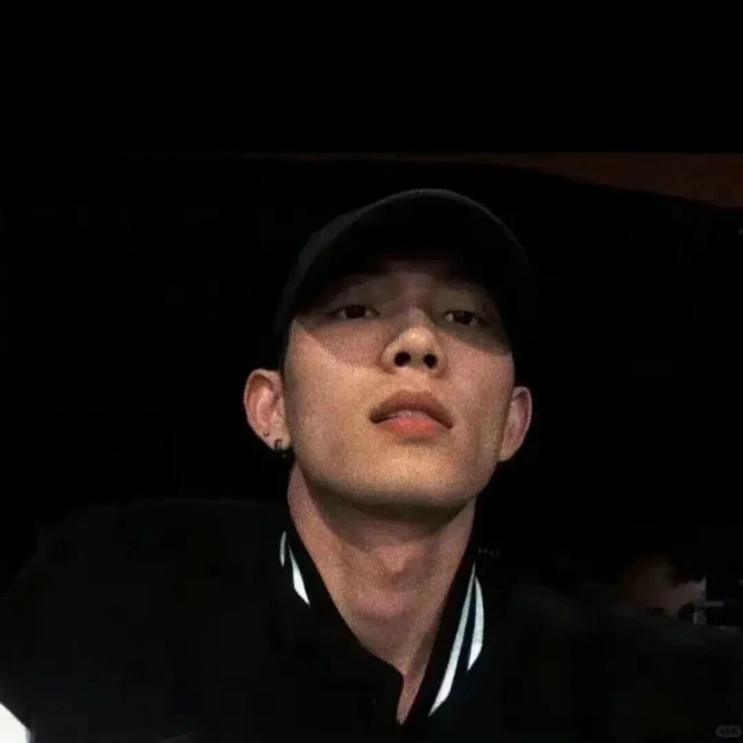 成熟男生头像