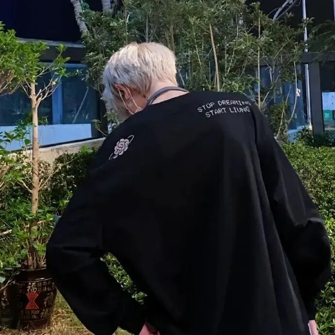 男头 男生 男生头像 不露脸 不露脸头像