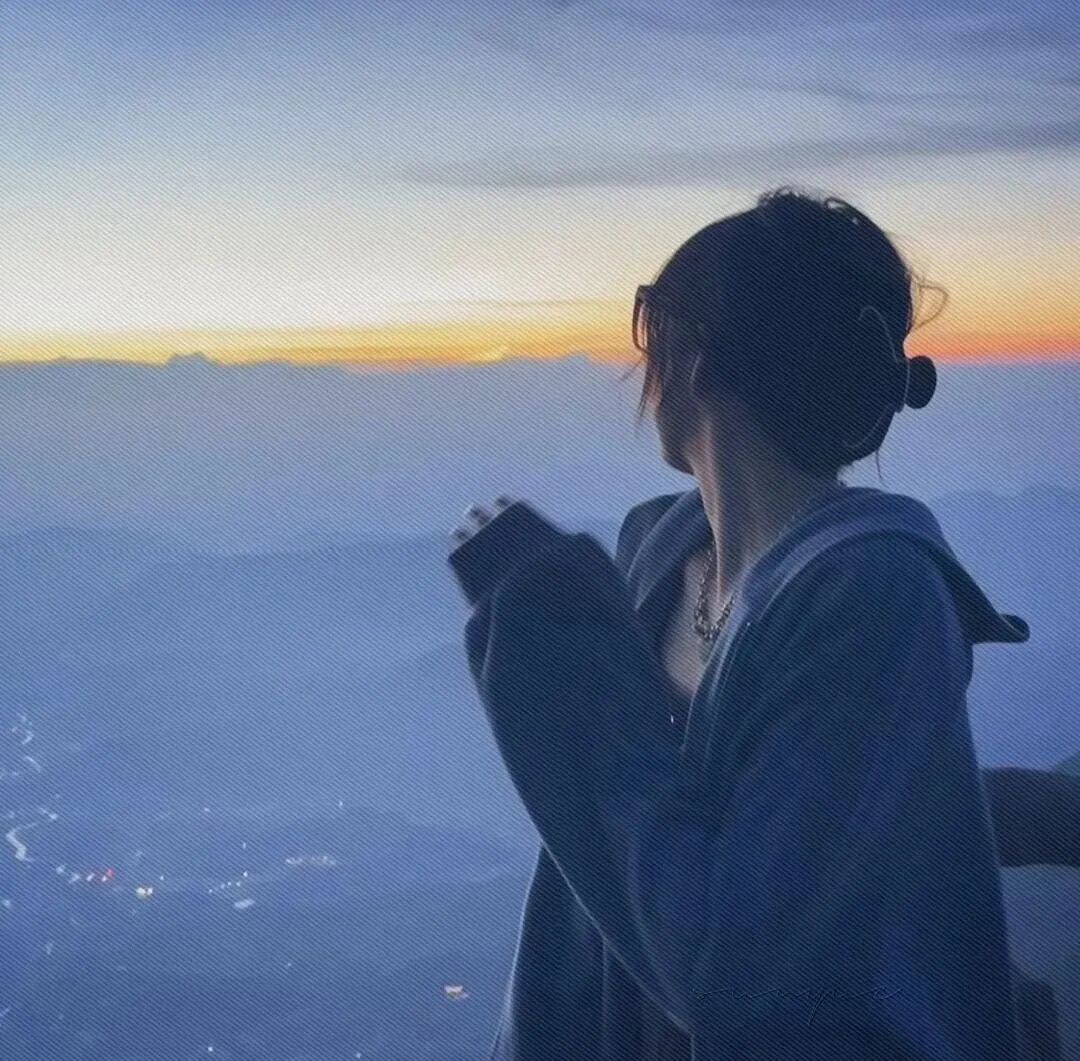 女生 女生头像 女头 氛围感 氛围感头像