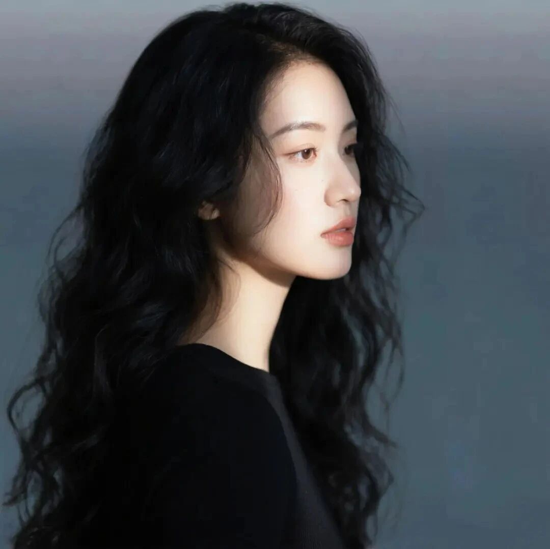 qizhifanguizuzhouyu气质单人真人情侣头像