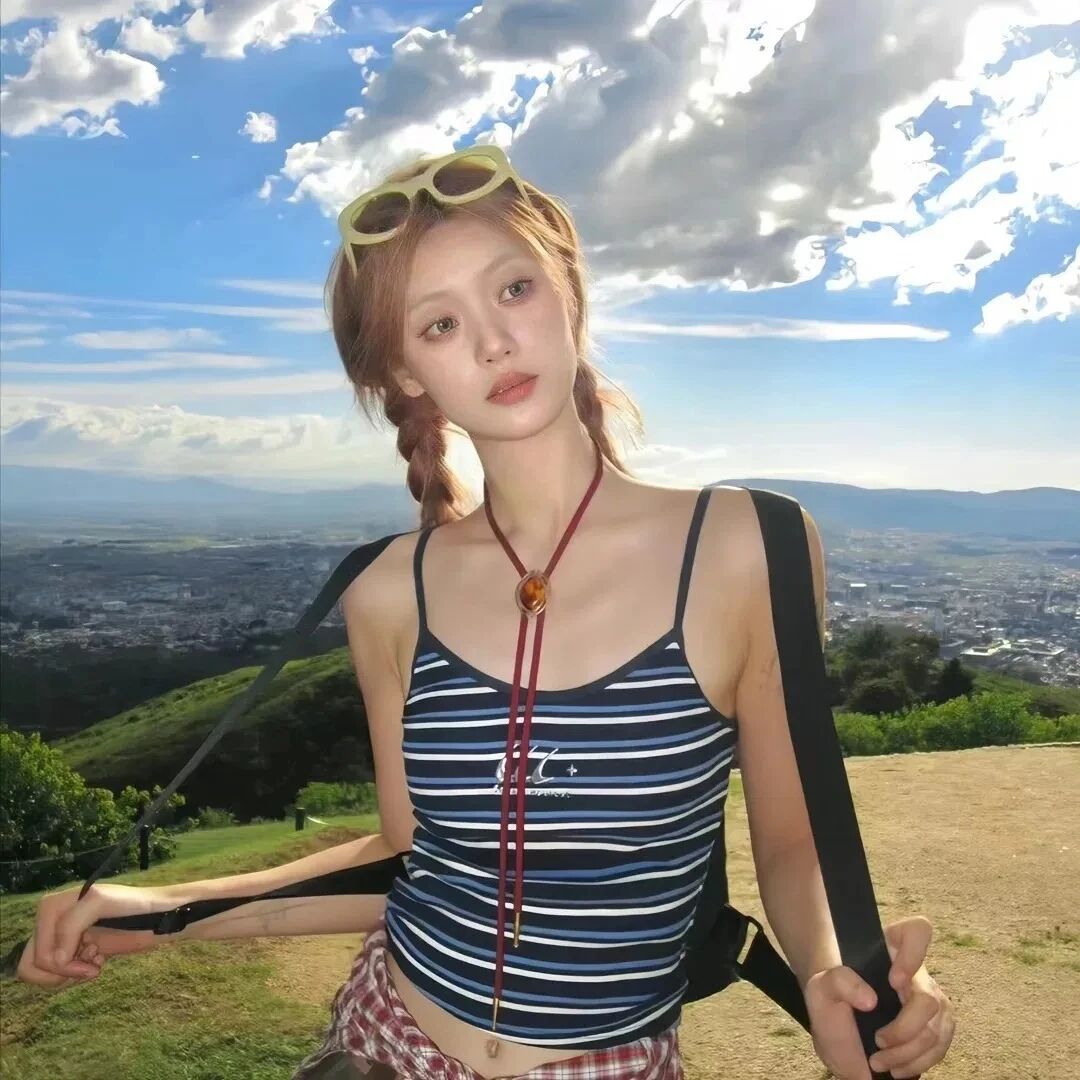 自由感女生头像