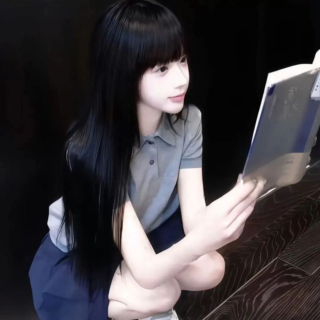 看书纯欲女生头像