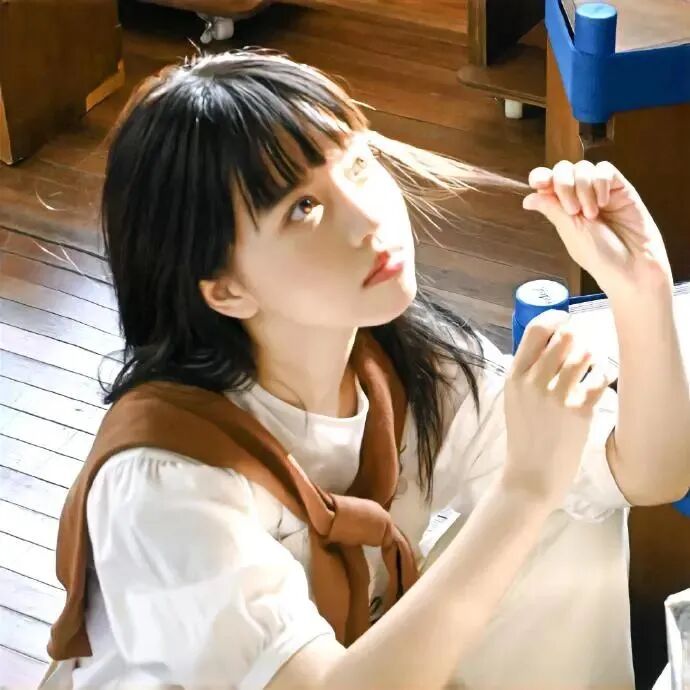 光感女生头像