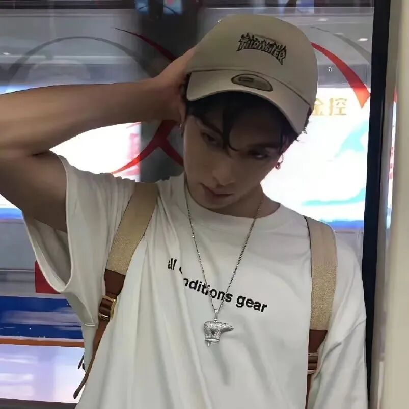 男生头像  男头像 男生 王鹤棣