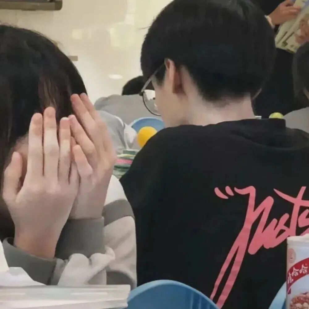 情侣头像 真人情侣头像 真人情头  情头 超甜头像 十月情头推荐