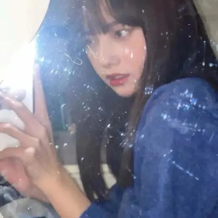 女 自拍