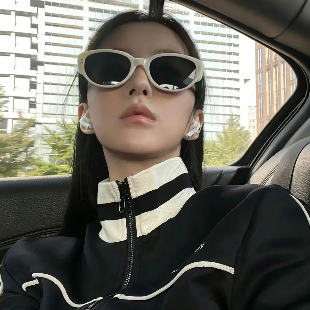女头像 女生头像 女生 拽姐 拽姐头像