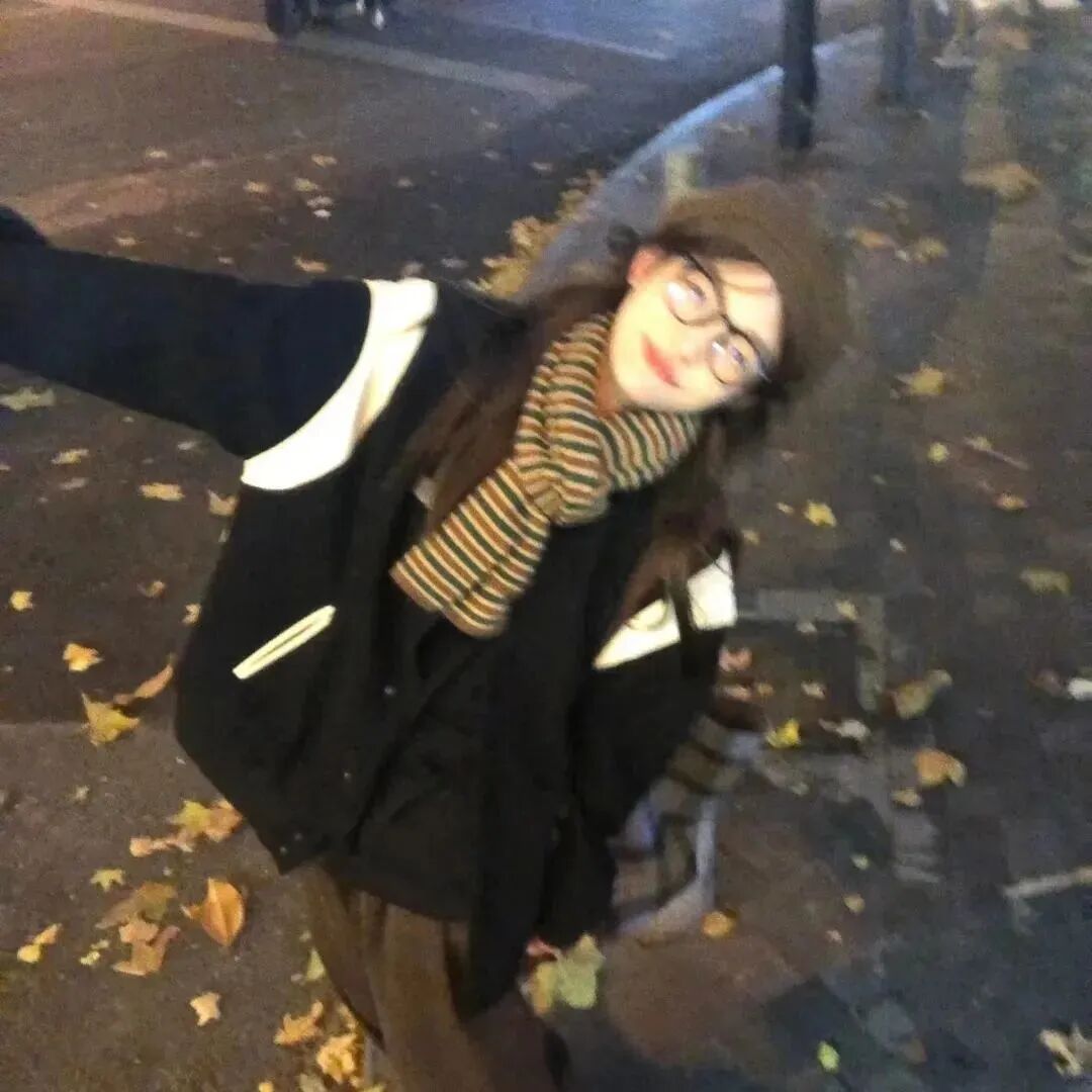 氛围感甜妹女生头像